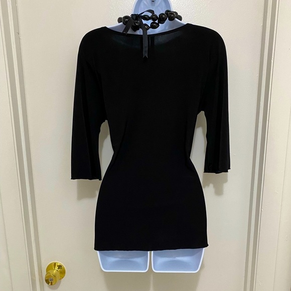 Saint Tropez West NWOT Flowing top with emblem. Polyester and spandex - Picture 5 of 8